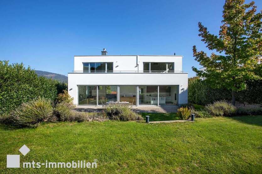 Haus zum Mieten in Königstein 5.900 € 345 m² 8 zimmer