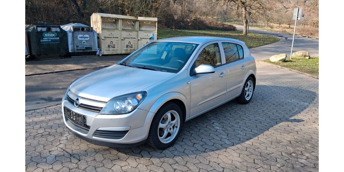 Opel Astra 157.000 km 5.500 &euro; Bad Soden 65812
