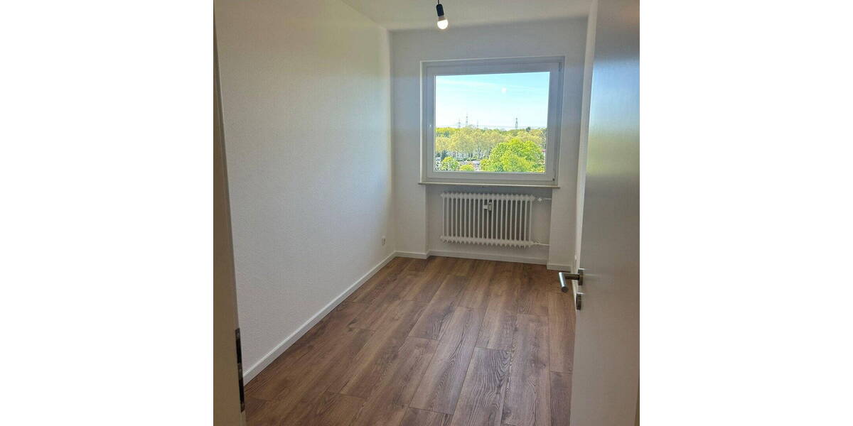 Etagenwohnung Hanau Kesselstadt - 3 Zimmer, 64 m&sup2;, 900&euro; | Angebot:26795117