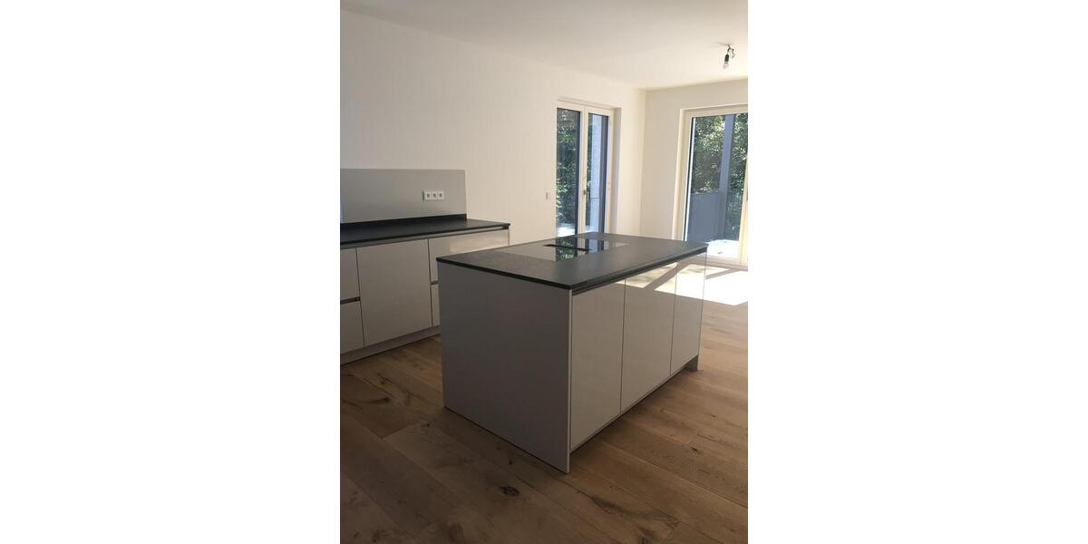 Etagenwohnung Dreieich - 4 Zimmer, 146 m&sup2;, 2.920&euro; | Angebot:19447354