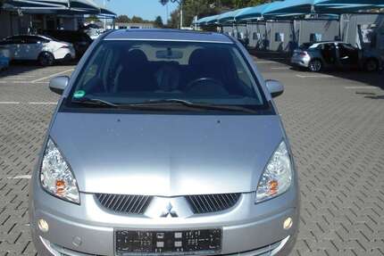 Mitsubishi Colt 122.000 km 2.599 € Darmstadt 64293