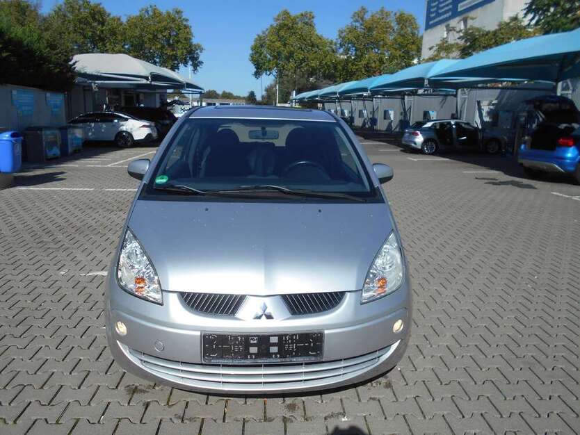 Mitsubishi Colt 122.000 km 2.599 € Darmstadt 64293
