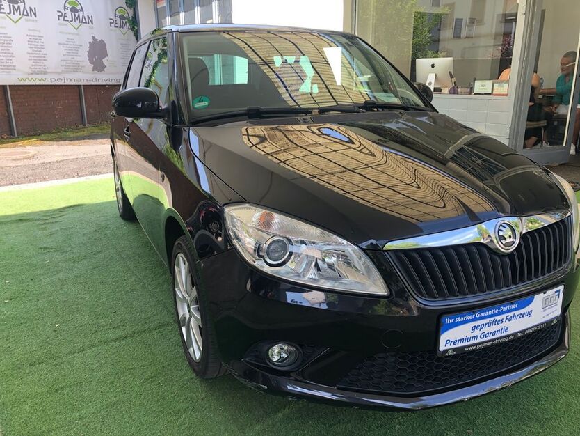 Skoda Fabia 96.531 km 7.999 € Frankfurt am Main 60386