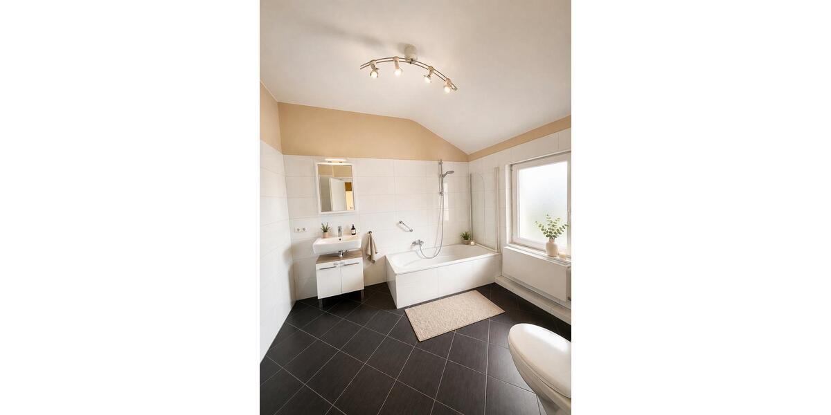 Etagenwohnung Darmstadt Bessungen - 2.5 Zimmer, 91 m&sup2;, 1.300&euro; | Angebot:26574669