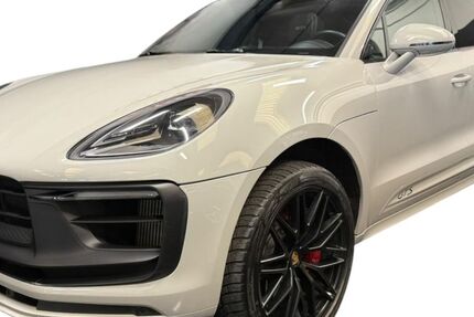 Porsche Macan 92.000 km 63.070 &euro; Schöneck 61137