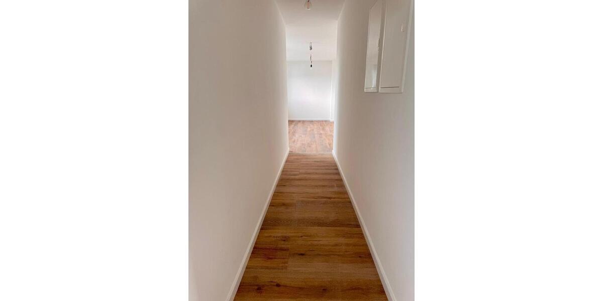 Etagenwohnung Offenbach am Main Hafen - 3 Zimmer, 82 m&sup2;, 1.350&euro; | Angebot:26445238