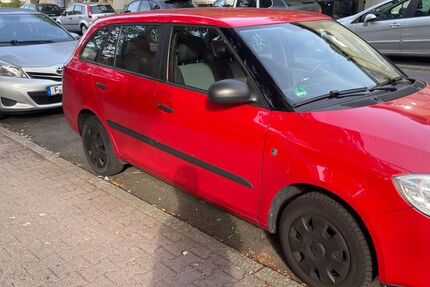 Skoda Fabia 203.123 km 2.550 € Frankfurt 65931