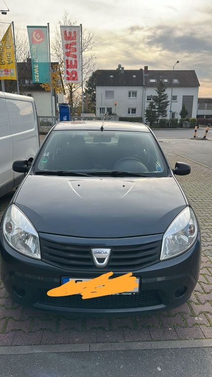 Dacia Sandero 187.000 km 3.500 € Frankfurt 65936