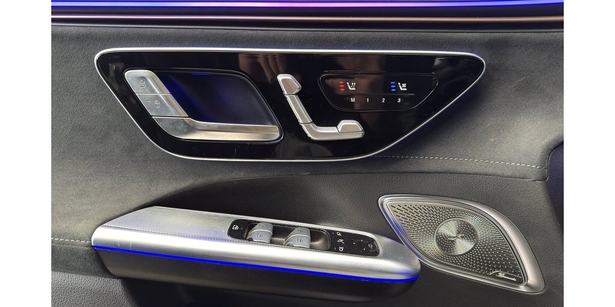 Mercedes-Benz EQE SUV 43 AMG 4M AIRMATIC-HINTERACHSLENKUNG-21´ 17.468 km 72.949 &euro; Groß-Umstadt 64823