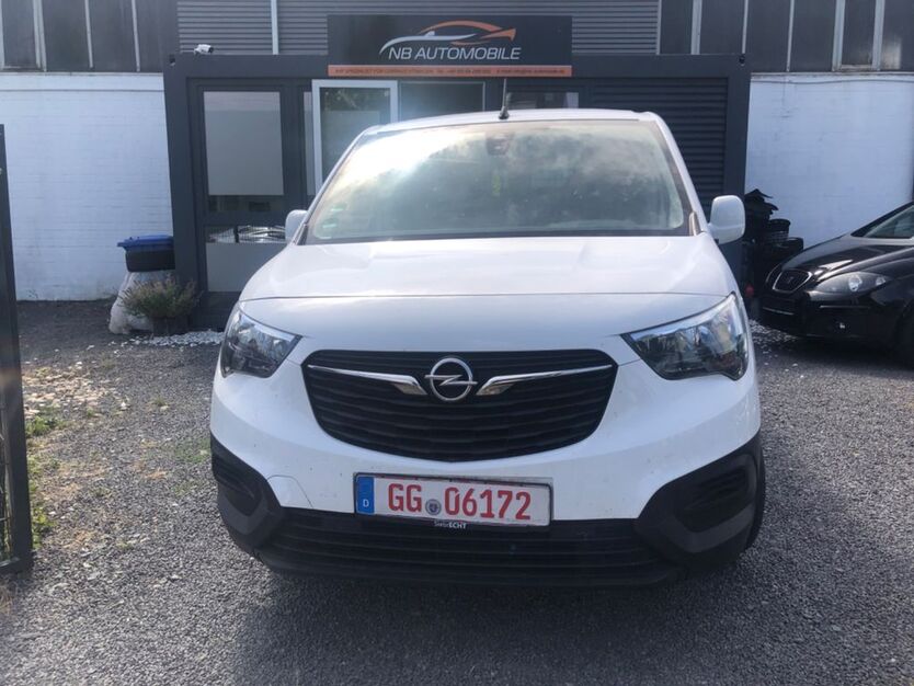 Opel Combo 146.817 km 8.600 € Raunheim 65479