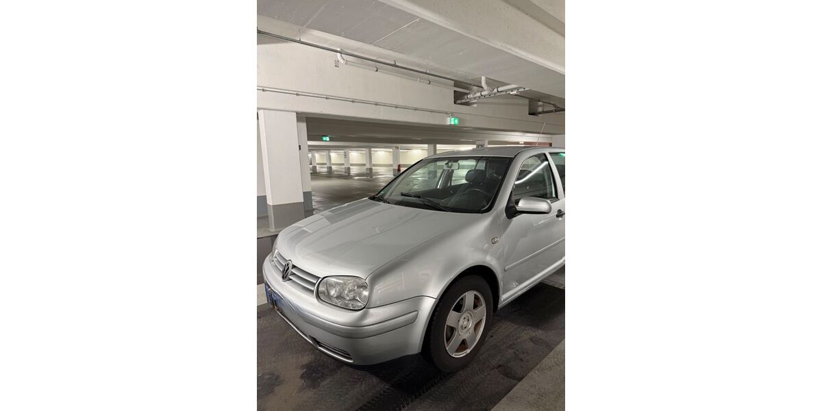 VW Golf 297.100 km 799 &euro; Bruchköbel 63486