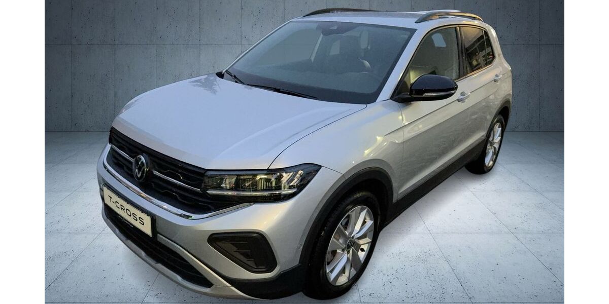 VW T-Cross 25.700 km 23.580 &euro; Frankfurt am Main 60528
