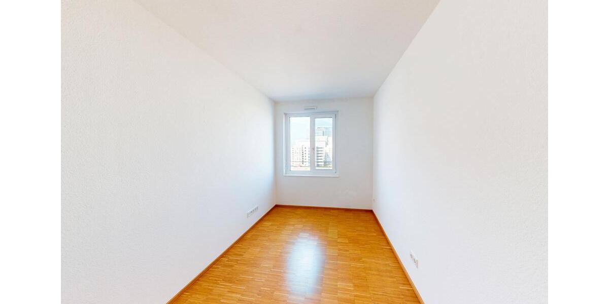 Etagenwohnung Frankfurt am Main Niederrad - 4 Zimmer, 119 m&sup2;, 2.040&euro; | Angebot:25989602