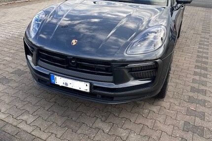 Porsche Macan 75.000 km 58.500 &euro; Bad Nauheim 61231