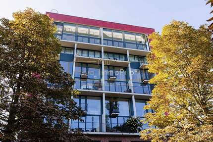 Urbaner Wohntraum mit Charme: Helle Maisonette-Wohnung am Sachsenhäuser Mainufer 3 zimmer