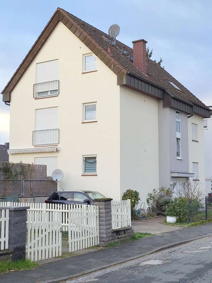 Haus zum Kaufen in Darmstadt Wixhausen 990.000 € 263.5 m² 11 zimmer