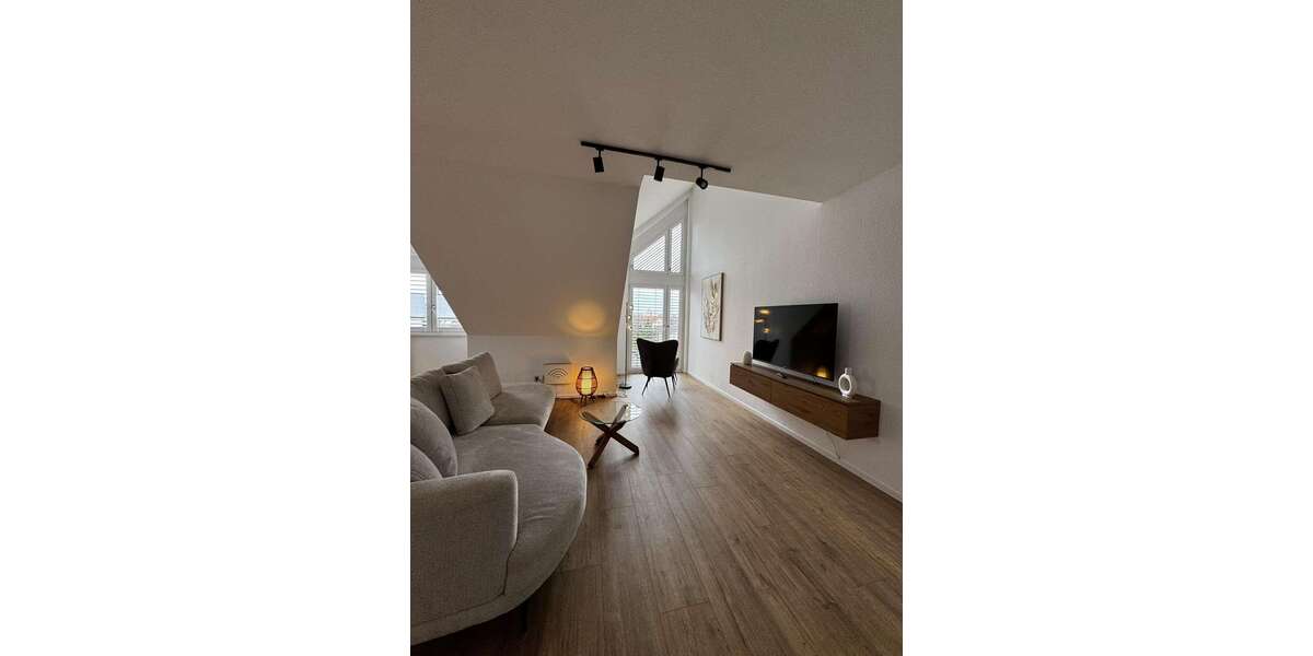 Etagenwohnung Aschaffenburg Damm - 2 Zimmer, 67 m&sup2;, 1.330&euro; | Angebot:26363566