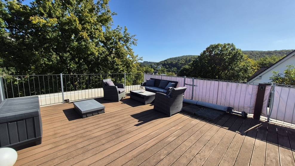 RESERVIERT! Penthouse-Charakter 4 Zi ETW mit 2 Balkonen und Dachterrasse 4 zimmer
