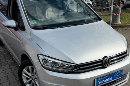 VW Touran 97.684 km 16.100 &euro; Offenbach 63071