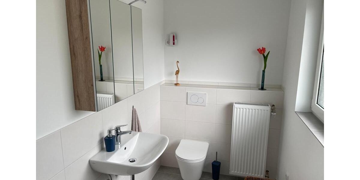Doppelhaushälfte Hattersheim am Main - 5 Zimmer, 121 m&sup2;, 2.250&euro; | Angebot:26267906