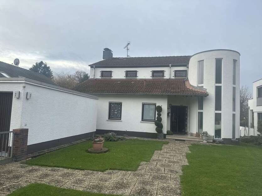 Haus zum Kaufen in Großkrotzenburg 995.000 € 342 m²