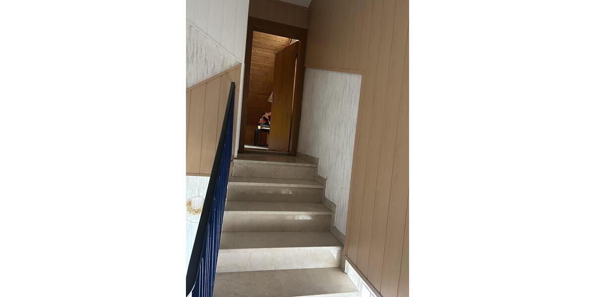 2,5 Zimmer DG Wohnung 2.5 zimmer