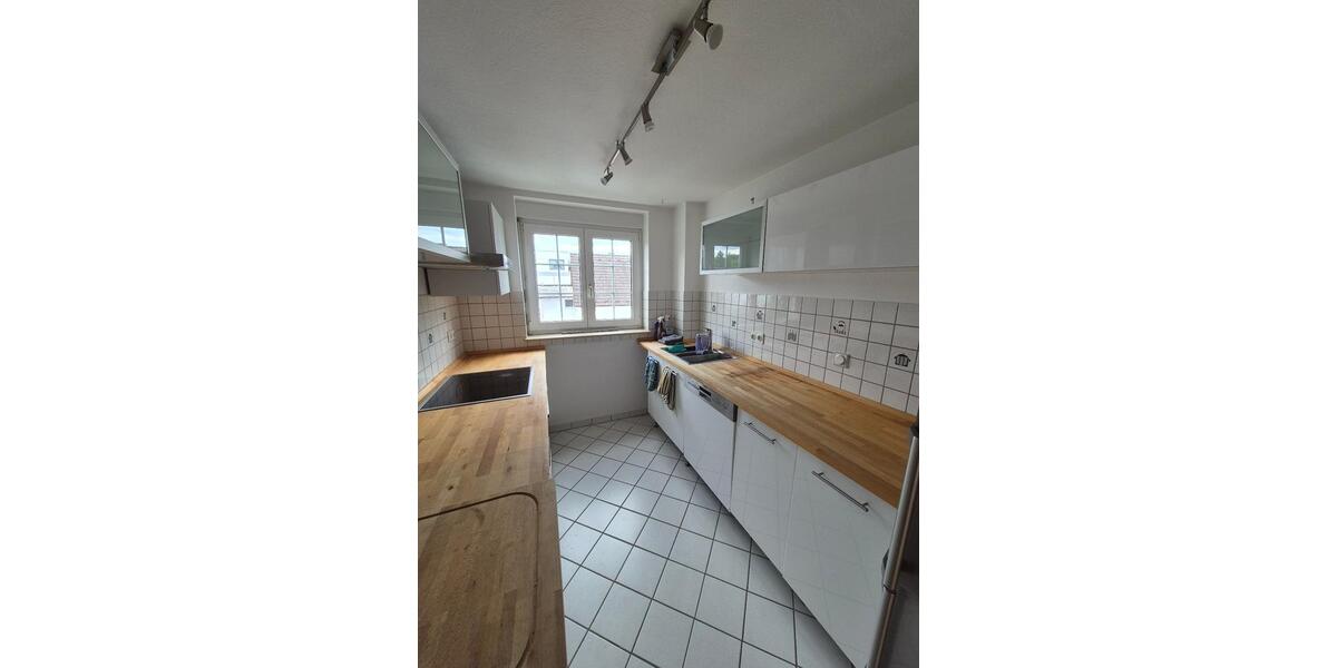 Etagenwohnung Dreieich - 3 Zimmer, 90 m&sup2;, 1.430&euro; | Angebot:26661980