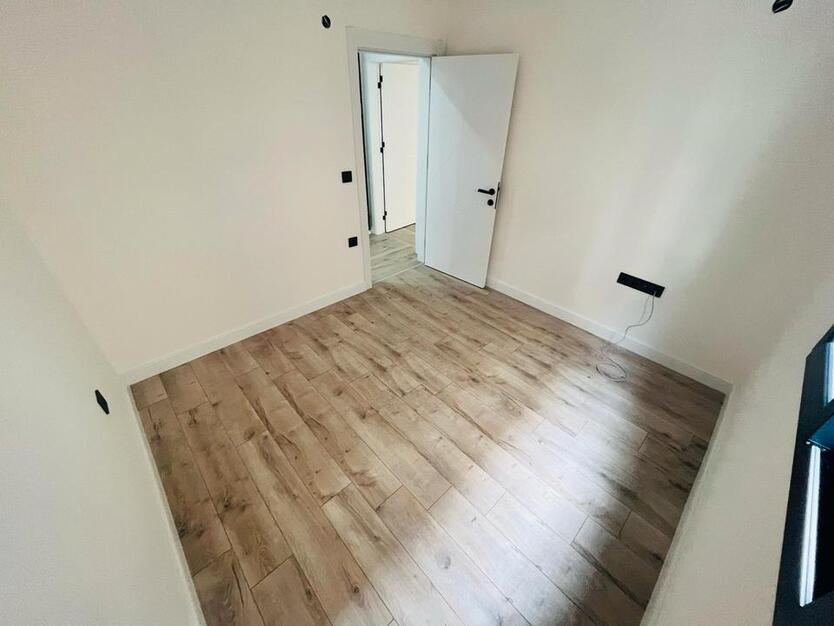 Verkaufe Wohnung in Didim Yenihisar 4Zimmer