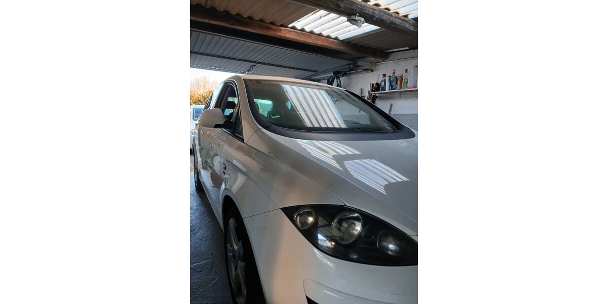 Seat Altea 203.000 km 3.850 &euro; Wehrheim 61273