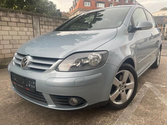 VW Golf 137.000 km 5.990 € Bad Vilbel 61118