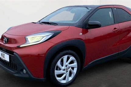 Toyota Aygo (X) 28.346 km 14.390 &euro; Eschborn 65760