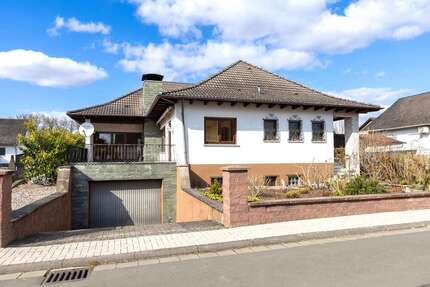 Haus Altenstadt - 5 Zimmer, 178 m&sup2;, 419.000&euro; | Angebot:26212763