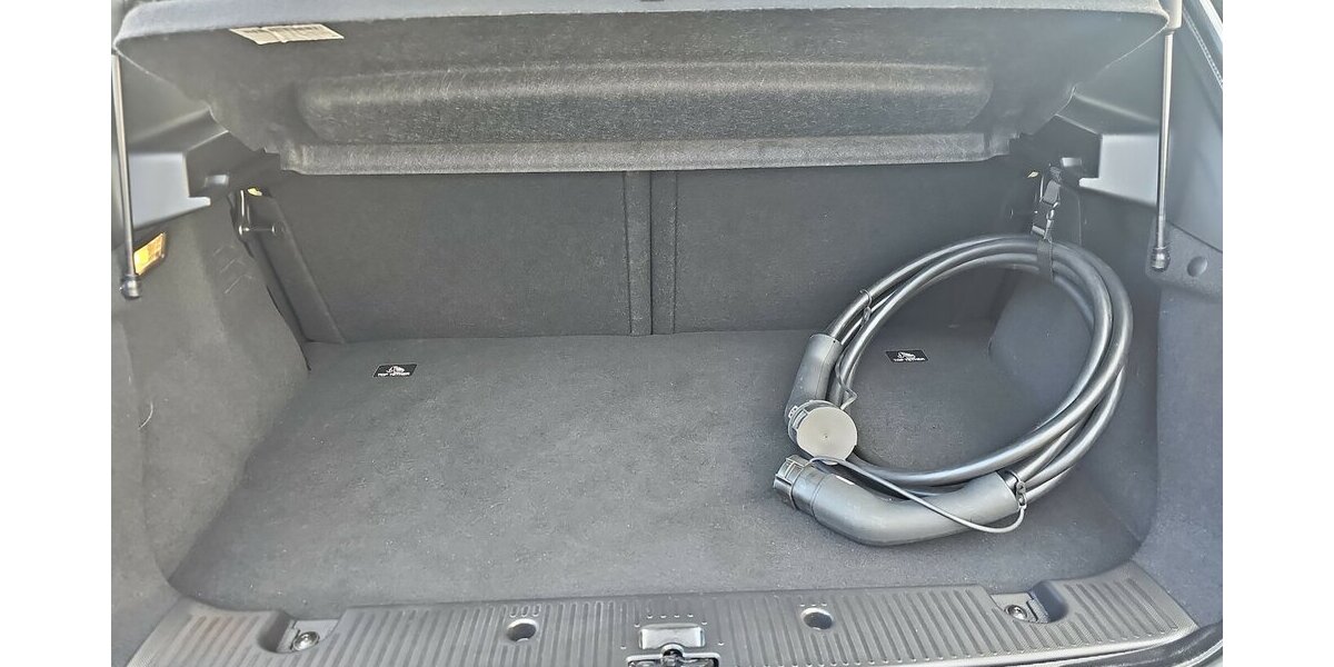 Renault Twingo Urban Night Electric 30.000 km 12.990 &euro; Schwalbach/Taunus 65824