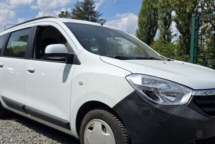 Dacia Lodgy 210.000 km 2.890 &euro; Frankfurt am Main 60486