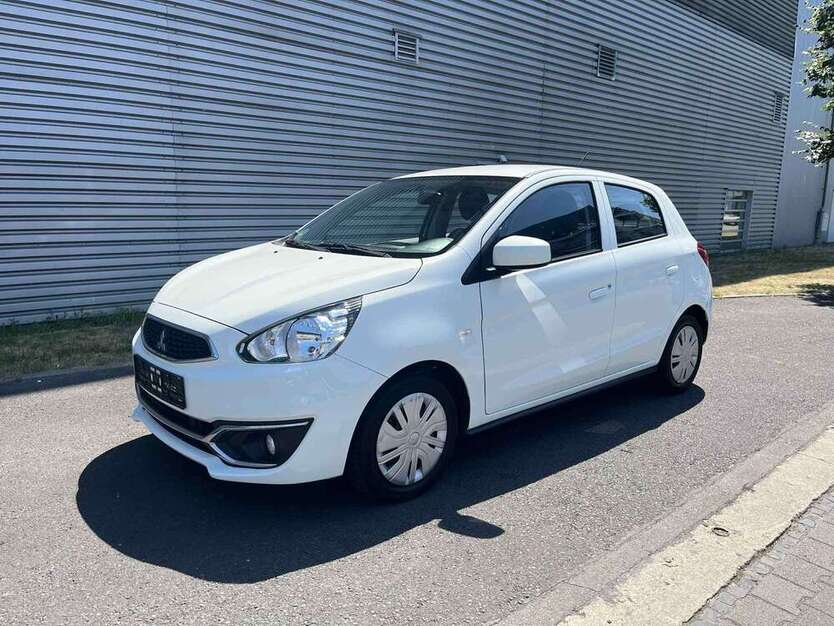 Mitsubishi Space Star 36.000 km 7.290 € Frankfurt am Main 65933