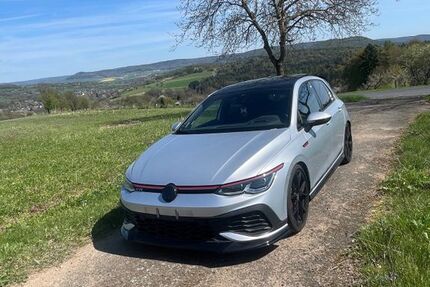 VW Golf 95.700 km 29.499 &euro; Großkrotzenburg 63538