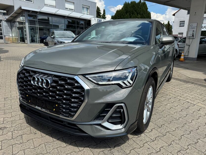 Audi Q3 10.383 km 41.850 € Frankfurt am Main 65936