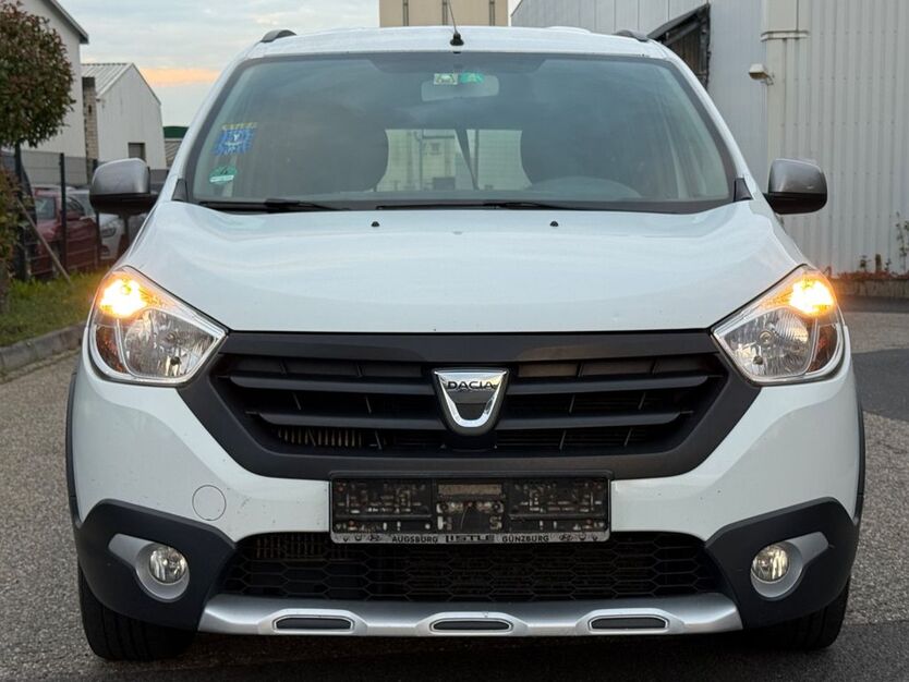Dacia Lodgy 193.000 km 5.800 € Kelkheim 65779