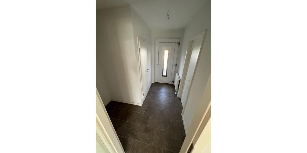 Etagenwohnung Stockstadt am Main - 5 Zimmer, 135 m&sup2;, 1.550&euro; | Angebot:25852630