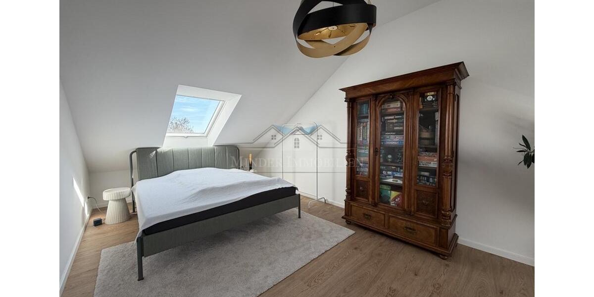 Doppelhaushälfte Wöllstadt - 6 Zimmer, 194 m&sup2;, 2.300&euro; | Angebot:26167919