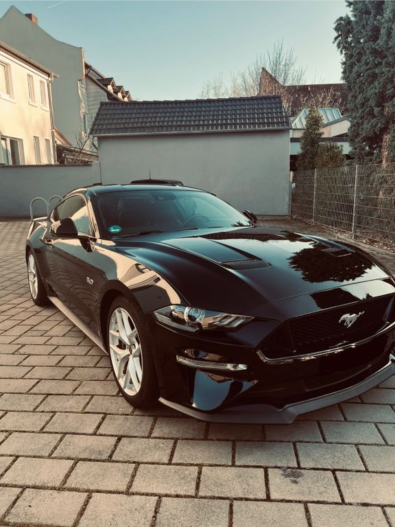 Ford Mustang 61.000 km 39.000 € Frankfurt am Main 65933