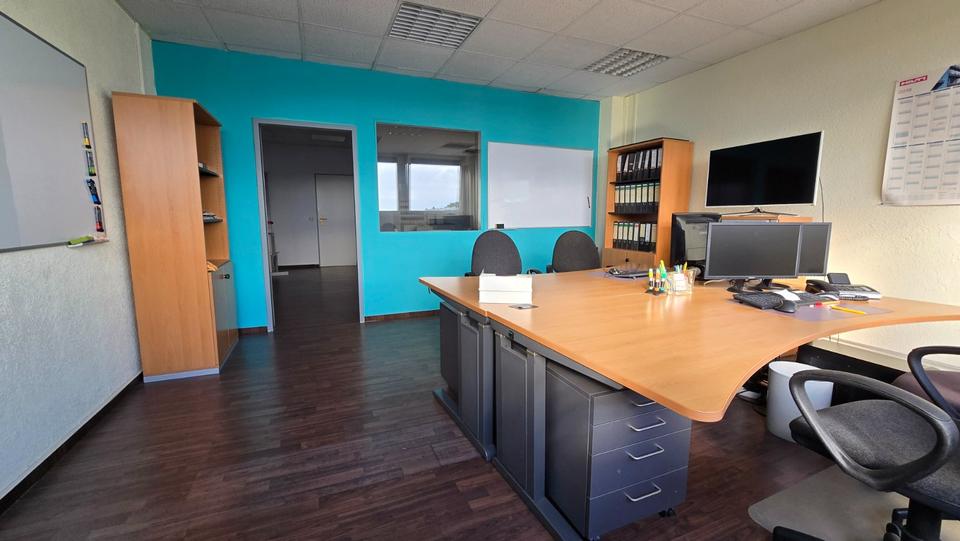 135 m² Büro in Ober-Rosbach – ideal für Start-ups & Freiberufler zimmer
