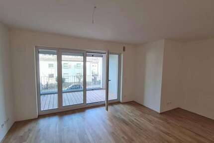 Wohnung Darmstadt - 3 Zimmer, 81 m&sup2;, 1.300&euro; | Angebot:26856661
