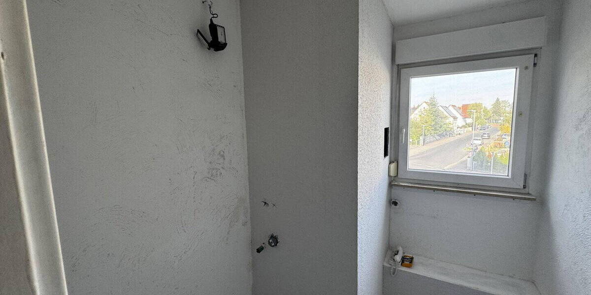 Etagenwohnung Bruchköbel - 5 Zimmer, 160 m&sup2;, 2.240&euro; | Angebot:26171208