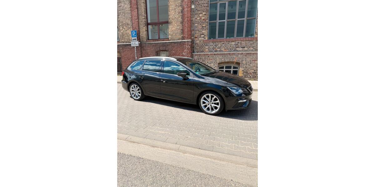 Seat Leon 44.000 km 18.800 &euro; Offenbach 63071