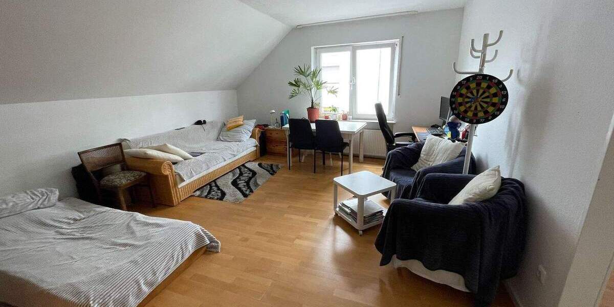 Mehrfamilienhaus, Wohnhaus Langen - 9 Zimmer, 242 m&sup2;, 675.000&euro; | Angebot:25725839