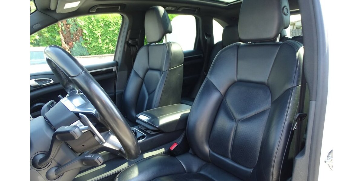 Porsche Cayenne S 4,2l Diesel Pano, Navi, 21 Zoll, Standhe 225.443 km 26.990 &euro; Rodgau 63110