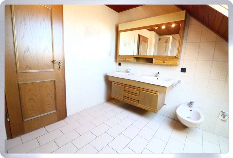 Einfamilienhaus Freigericht Somborn - 1 Zimmer, 685.000&euro; | Angebot:26305923