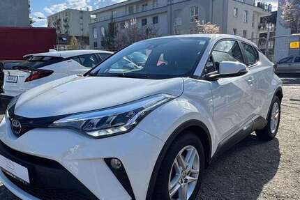 Toyota C-HR 79.000 km 20.999 &euro; Frankfurt am Main 60386
