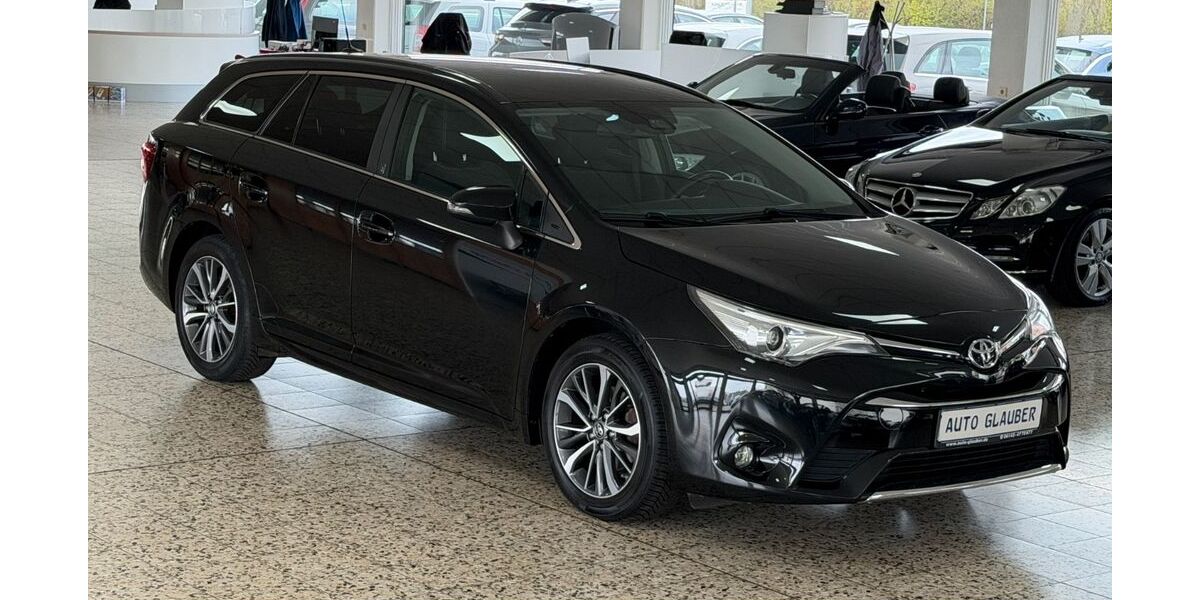 Toyota Avensis 97.000 km 18.950 &euro; Rüsselsheim 65428